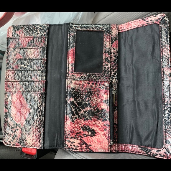 Kenneth Cole Reaction Wallet Python - Picture 3 of 3